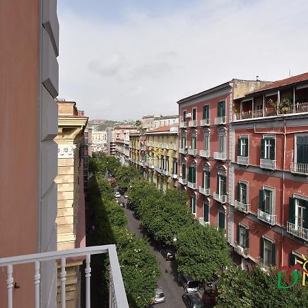 Dimora Conte Di Ruvo Bed & Breakfast Наполи Екстериор снимка