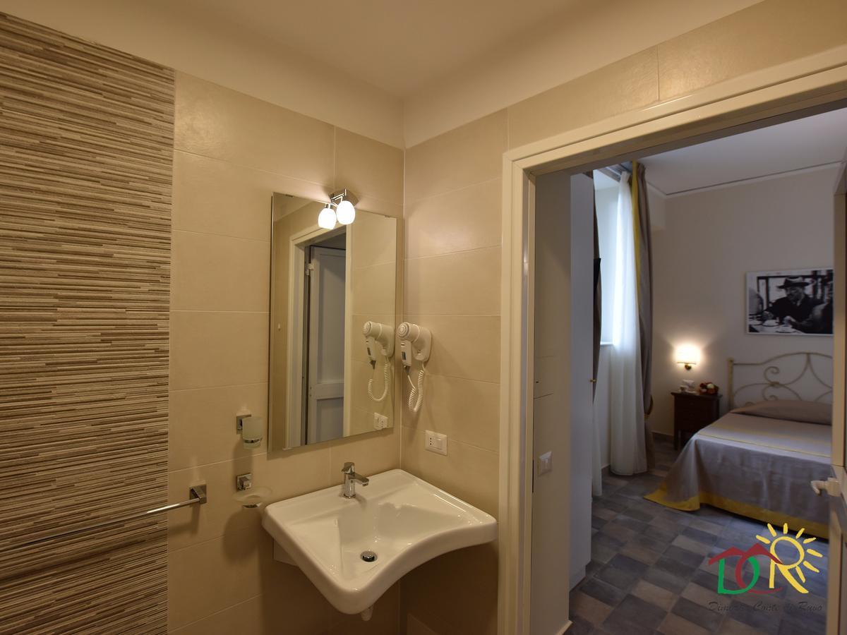 Dimora Conte Di Ruvo Bed & Breakfast Наполи Екстериор снимка